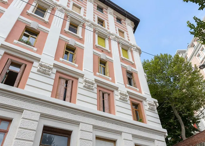 Apartment Hermes With Private Parking *